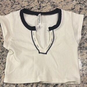 Ribbed V Neck Crop Top White and Black Size Medium